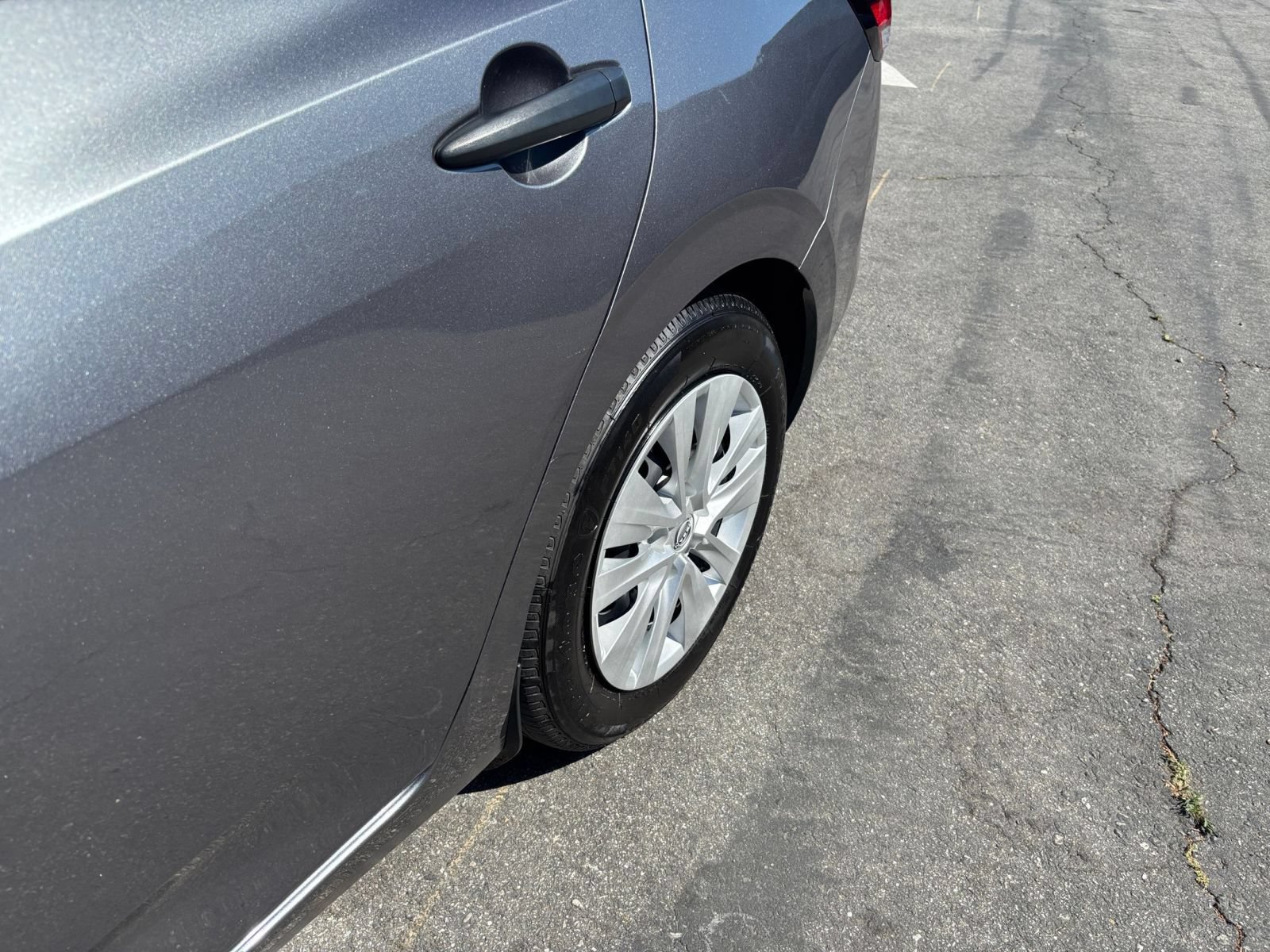 Used 2025 Nissan Sentra S FWD image 30