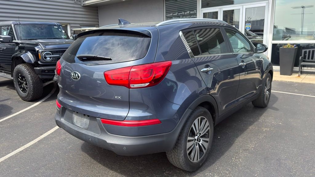 Used 2016 Kia Sportage EX w/ EX Premium Package image 3