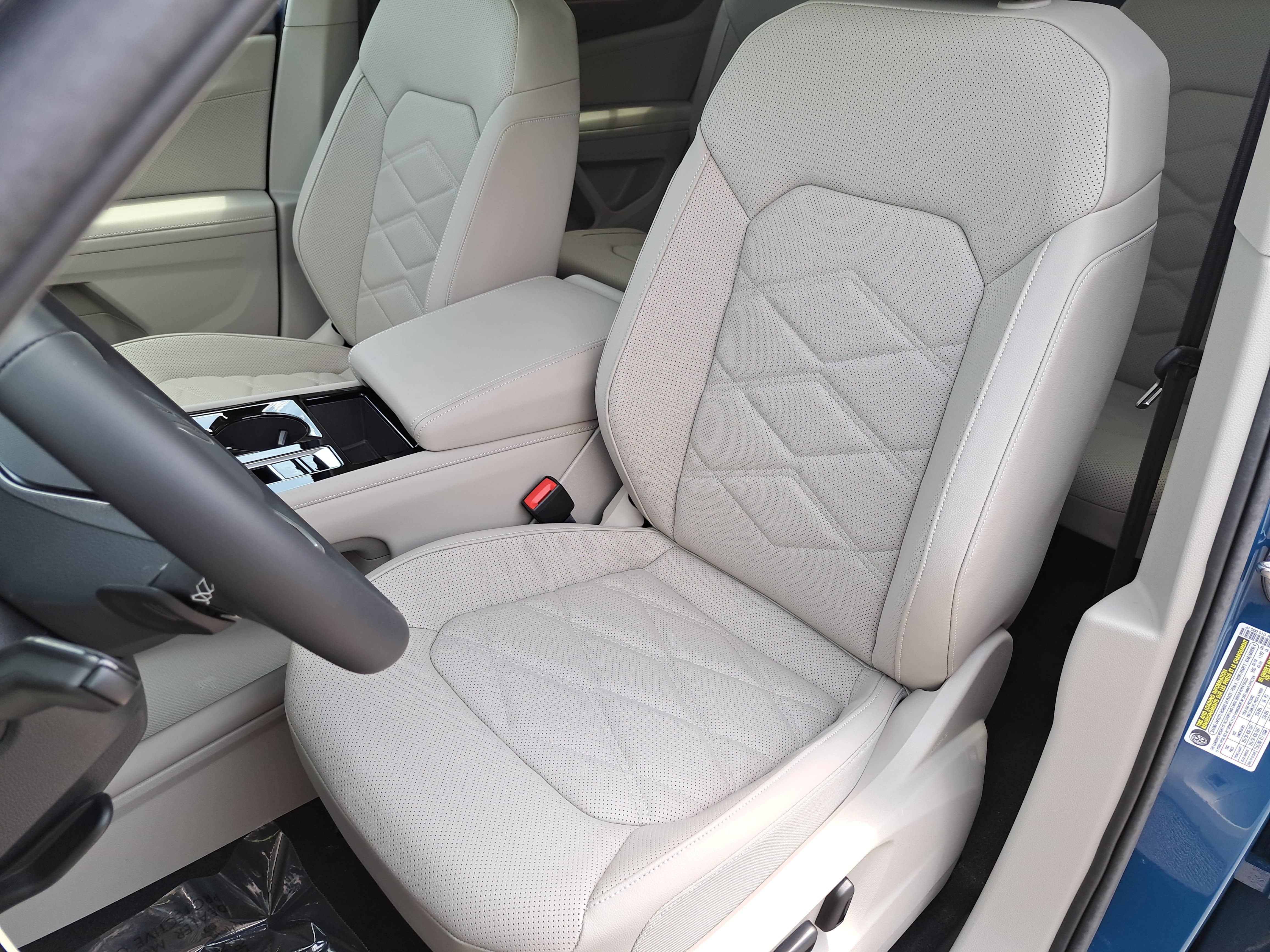 New 2026 Volkswagen Atlas SE FWD image 15