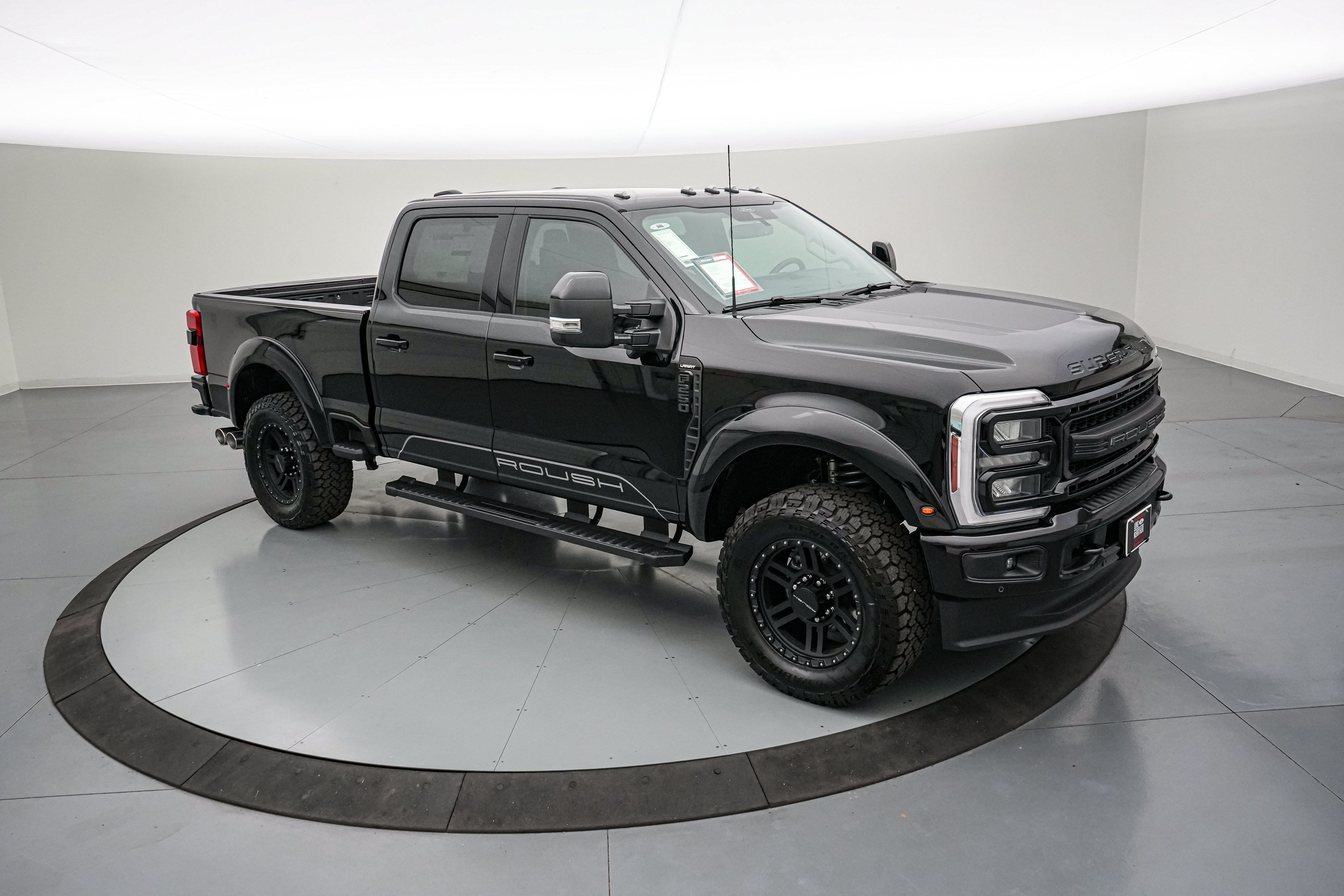 New 2026 Ford F250 Lariat w/ Black Appearance Package AWD/4WD image 3