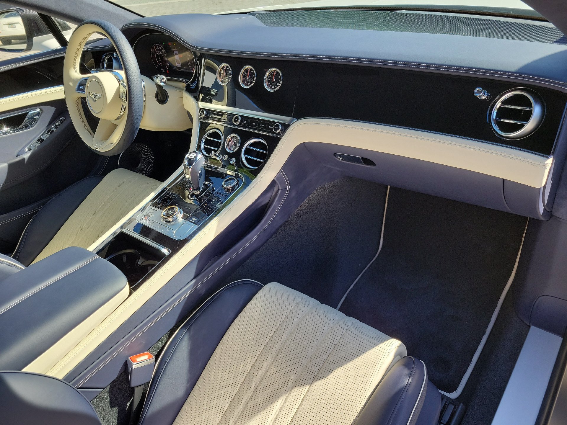 New 2026 Bentley Continental GT AWD/4WD image 3