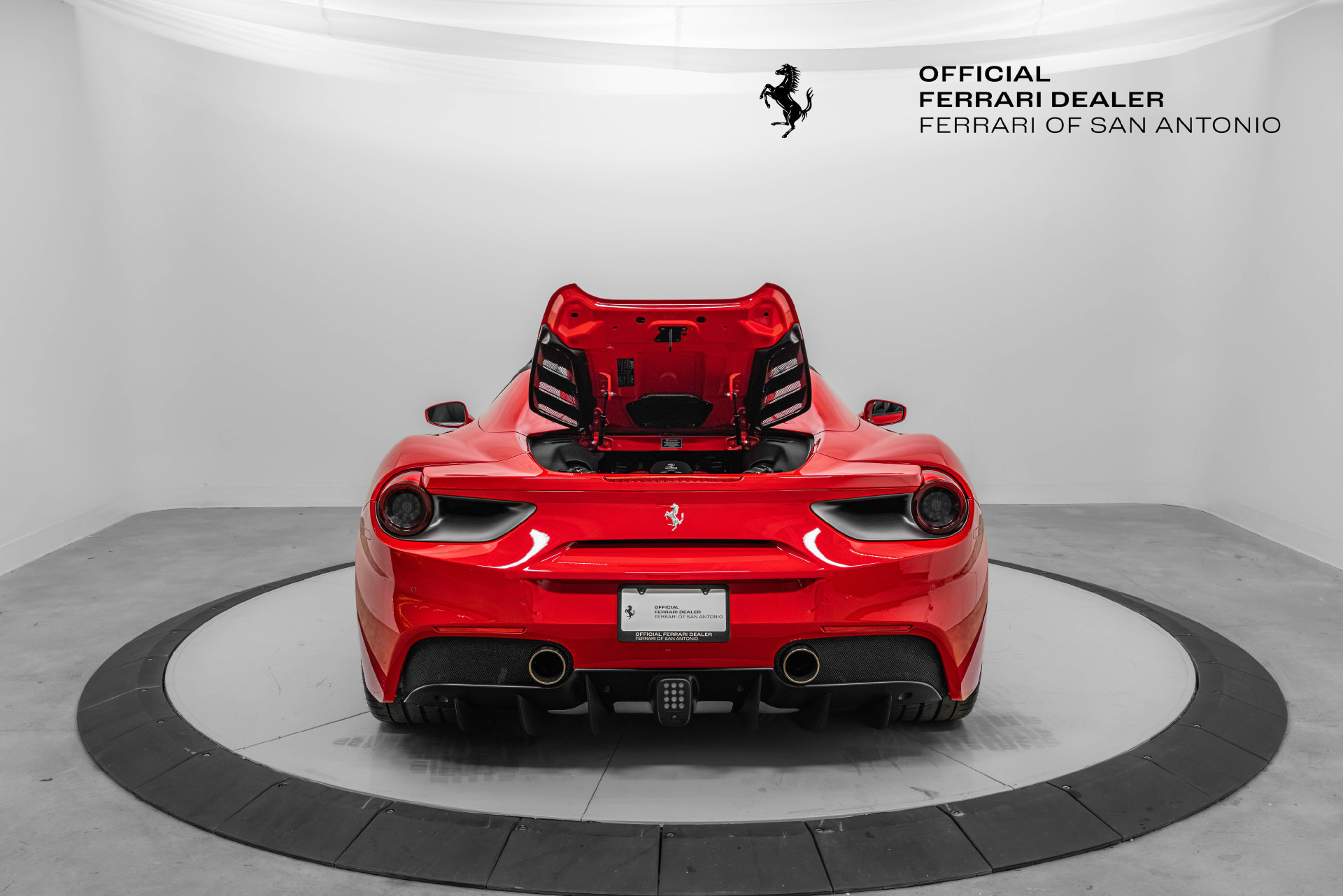 Certified 2018 Ferrari 488 Spider RWD image 20