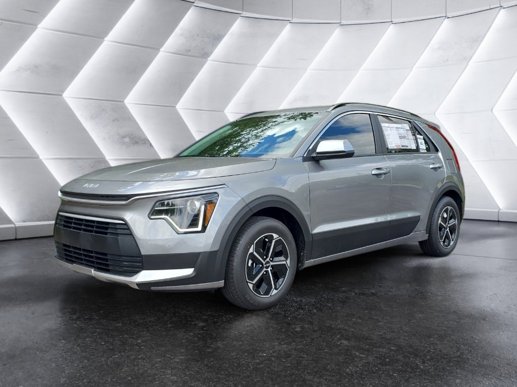 New 2025 Kia Niro LX video 1