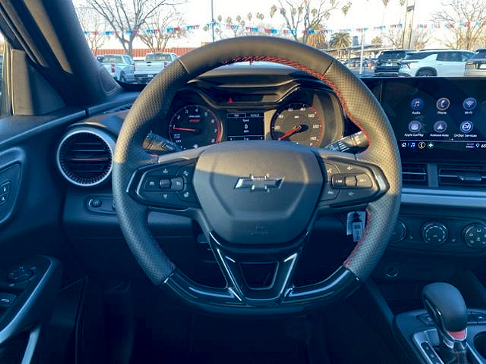 New 2026 Chevrolet Trax RS w/ Sunroof Package FWD image 34