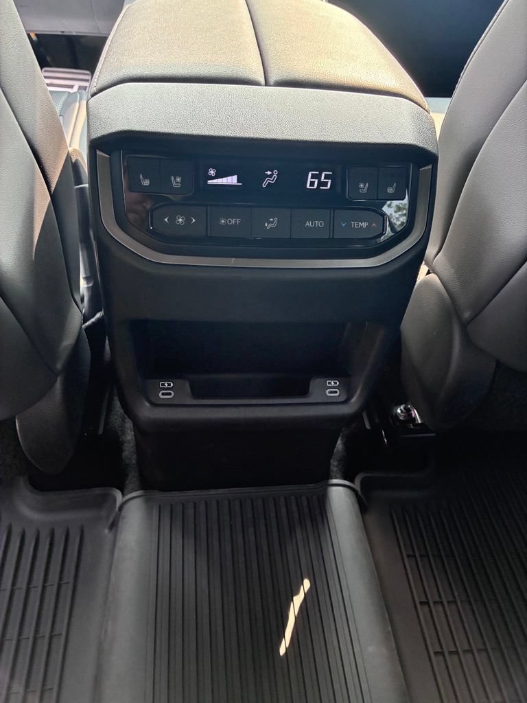 Used 2025 Lexus TX 350 AWD w/ Technology Package image 10
