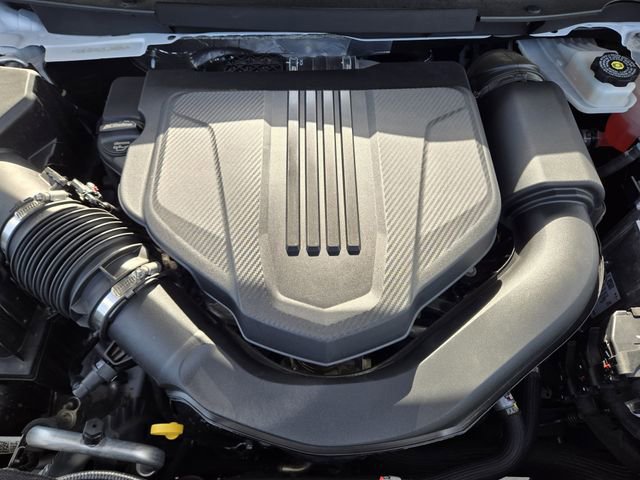 Used 2025 Chevrolet Traverse LT w/ Driver Confidence Package FWD image 31