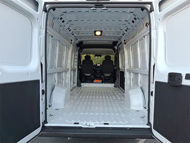Used 2025 RAM ProMaster 3500 w/ Quick Order Package 22G SLT image 13