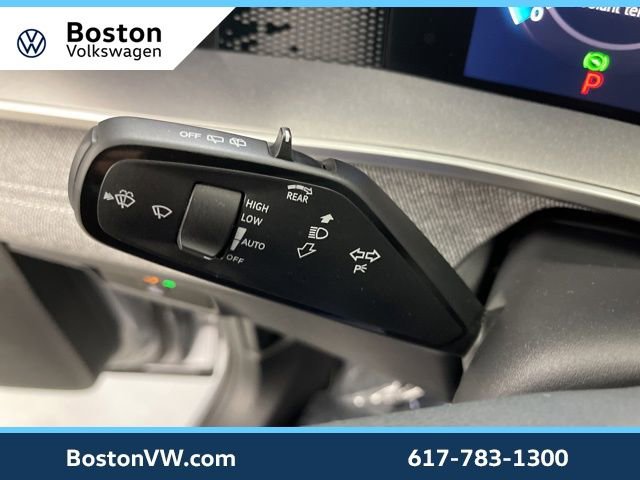 Used 2025 Volkswagen Tiguan S w/ 18" Wheel Package image 17