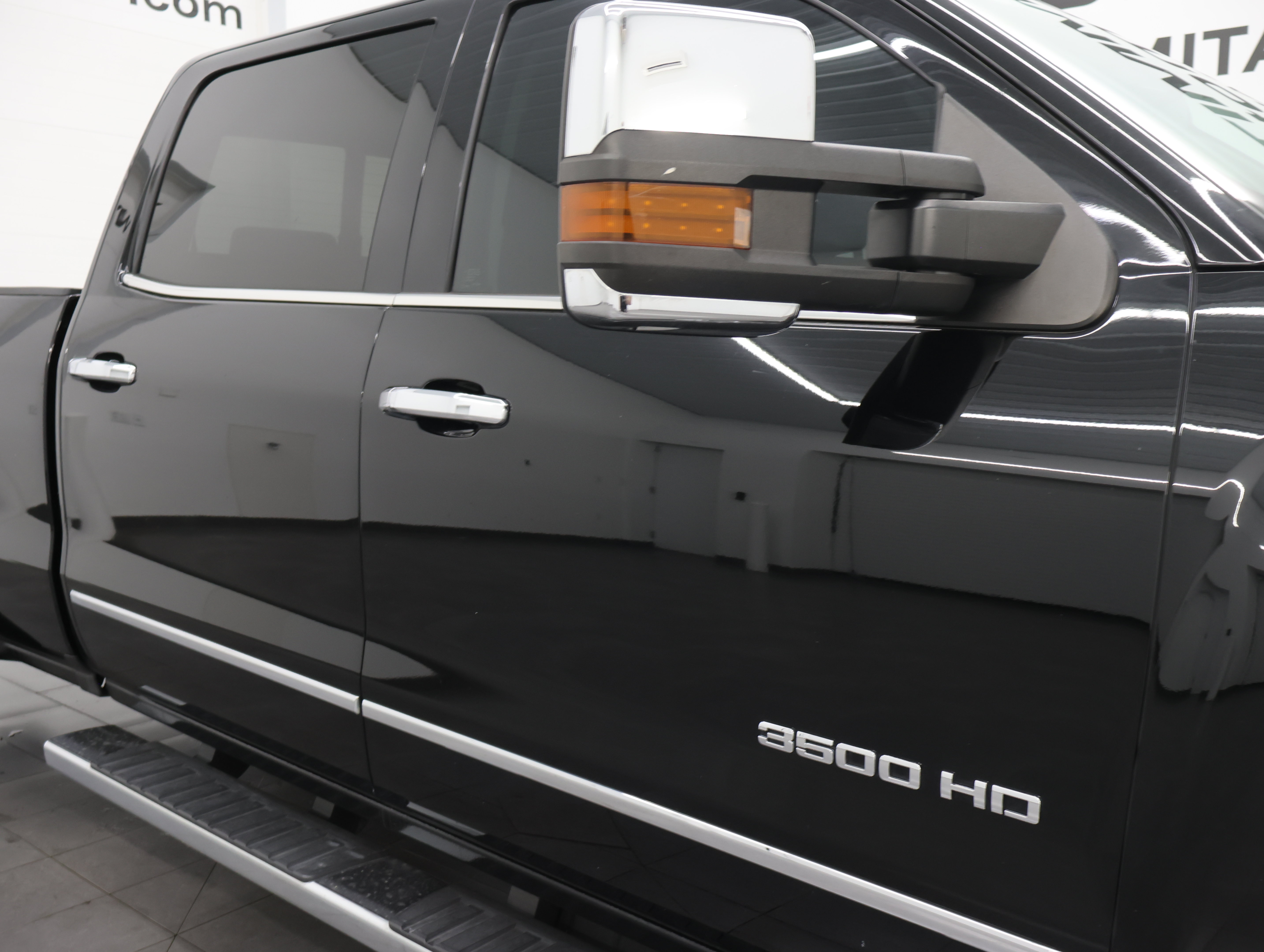 Used 2017 Chevrolet Silverado 3500 LTZ w/ Duramax Plus Package AWD/4WD image 24