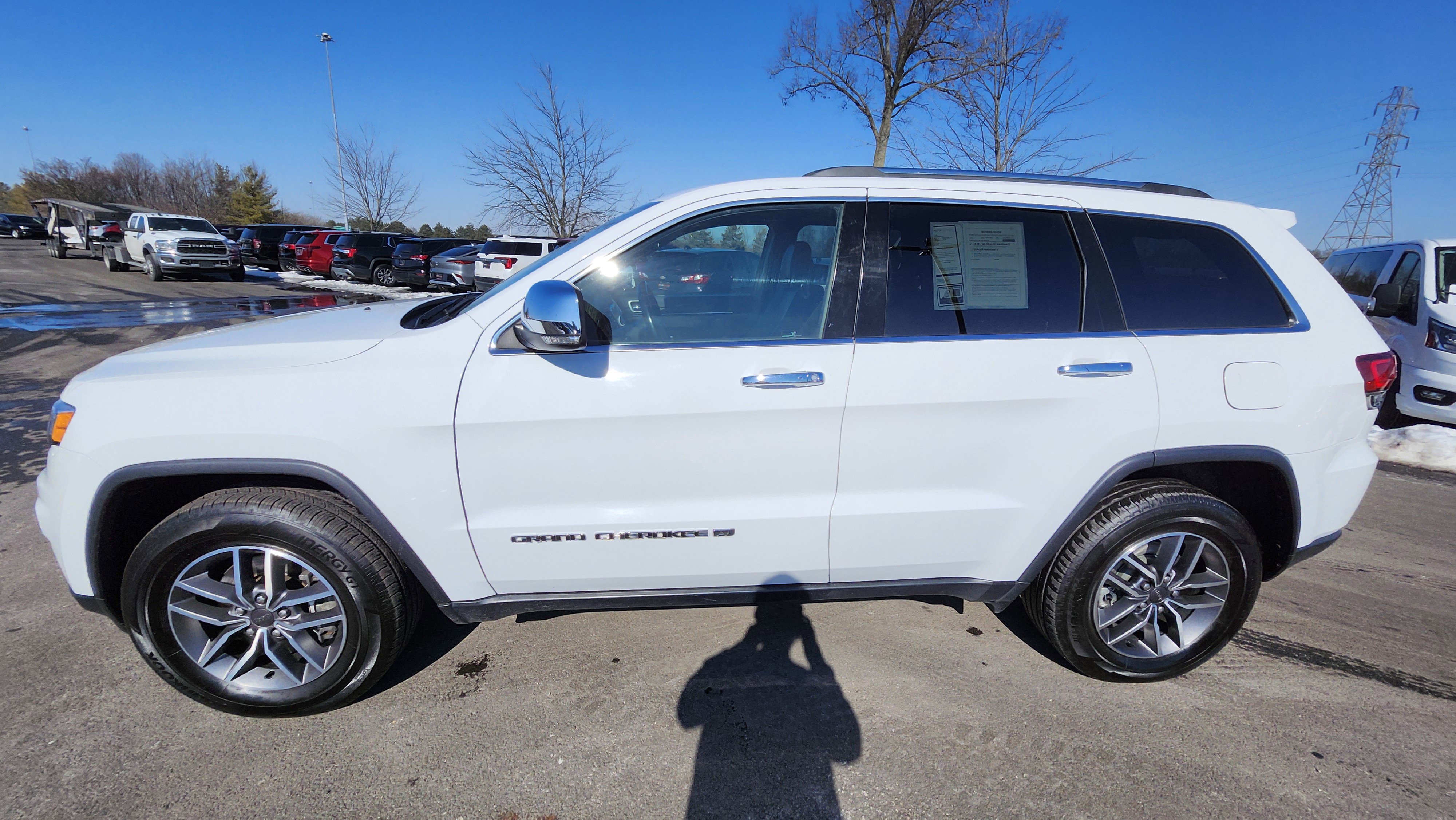 Used 2022 Jeep Grand Cherokee Limited image 16