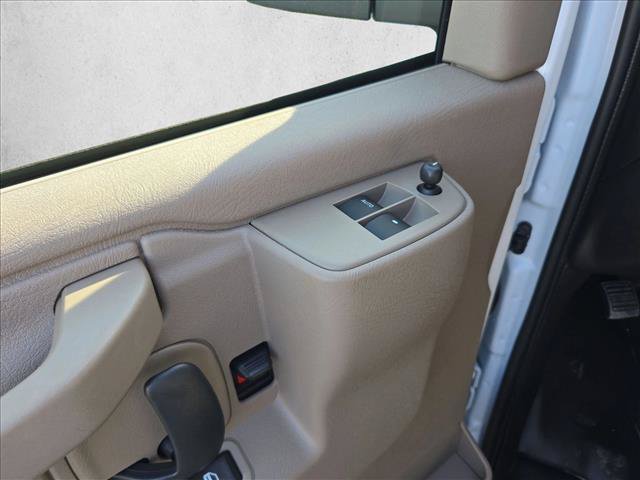 New 2027 Chevrolet Express 2500 w/ Driver Convenience Package RWD image 10
