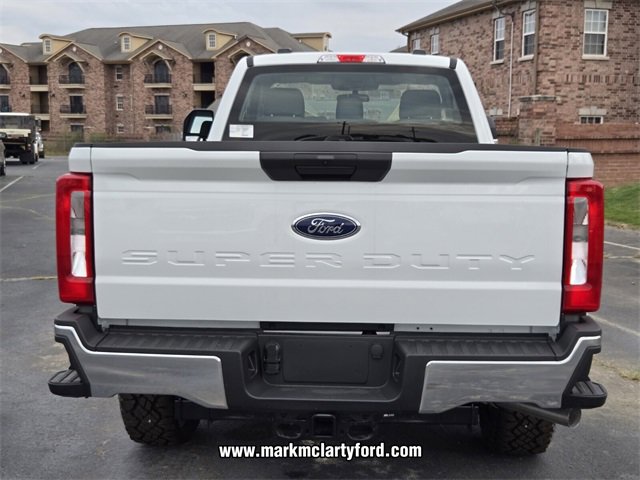 New 2026 Ford F250 XL w/ XL Off-Road Package image 7
