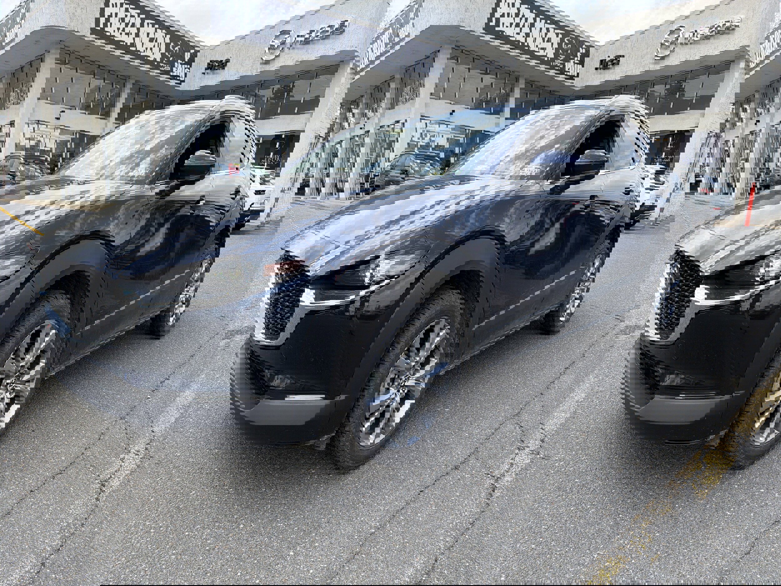 Used 2023 MAZDA CX-30 AWD 2.5 S w/ Select Package image 3