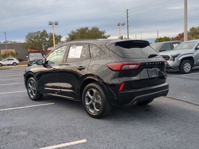 Used 2024 Ford Escape ST-Line image 8