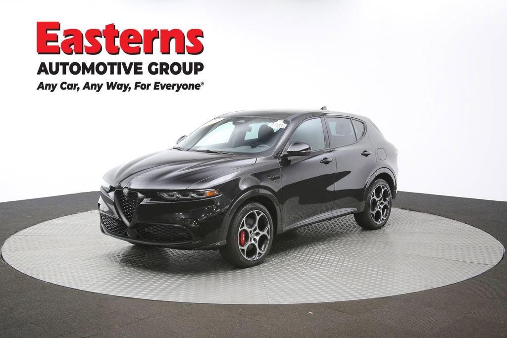 Used 2024 Alfa Romeo Tonale Veloce w/ Active Assist Package image 53