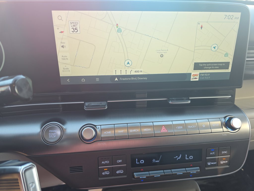 Used 2025 Hyundai Kona SEL FWD image 18
