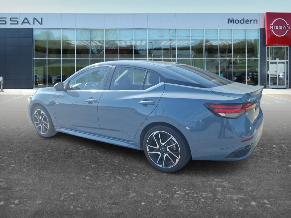 Certified 2024 Nissan Sentra SR w/ Lighting Package FWD image 6