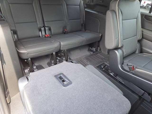 New 2026 GMC Yukon XL Elevation w/ Elevation Premium Package AWD/4WD image 25