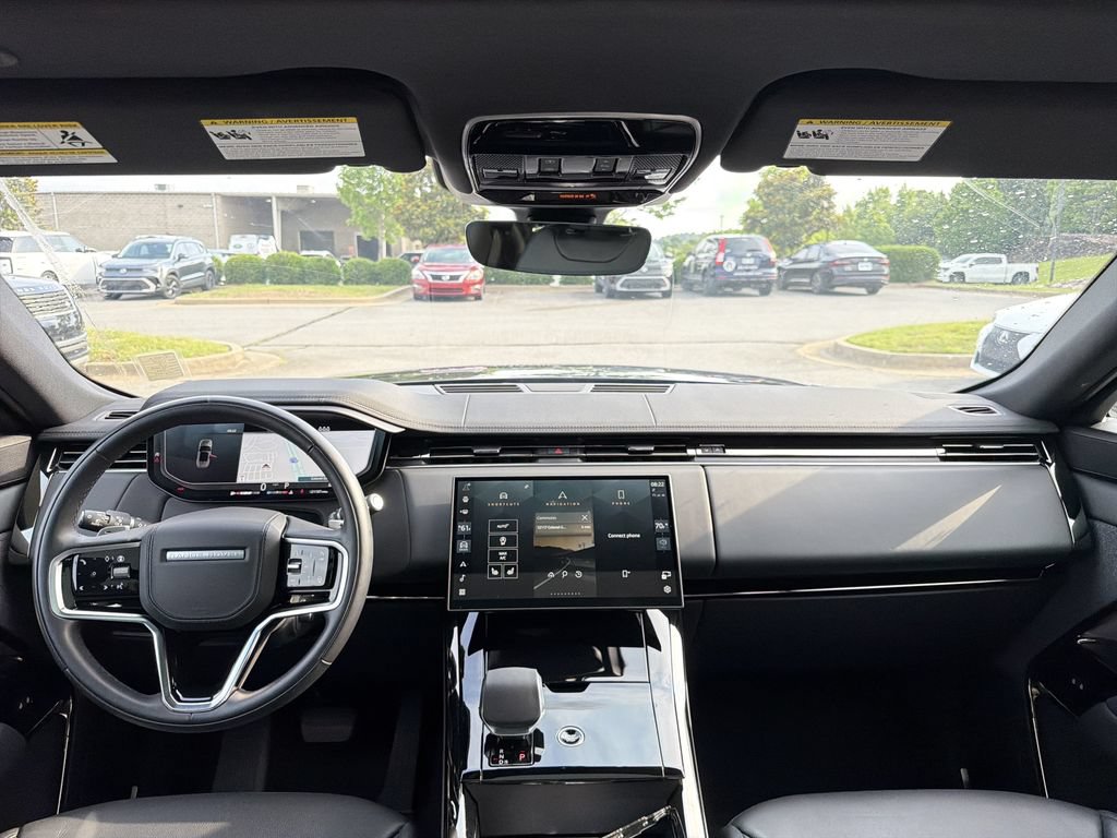 Used 2025 Land Rover Range Rover Sport AWD/4WD image 18