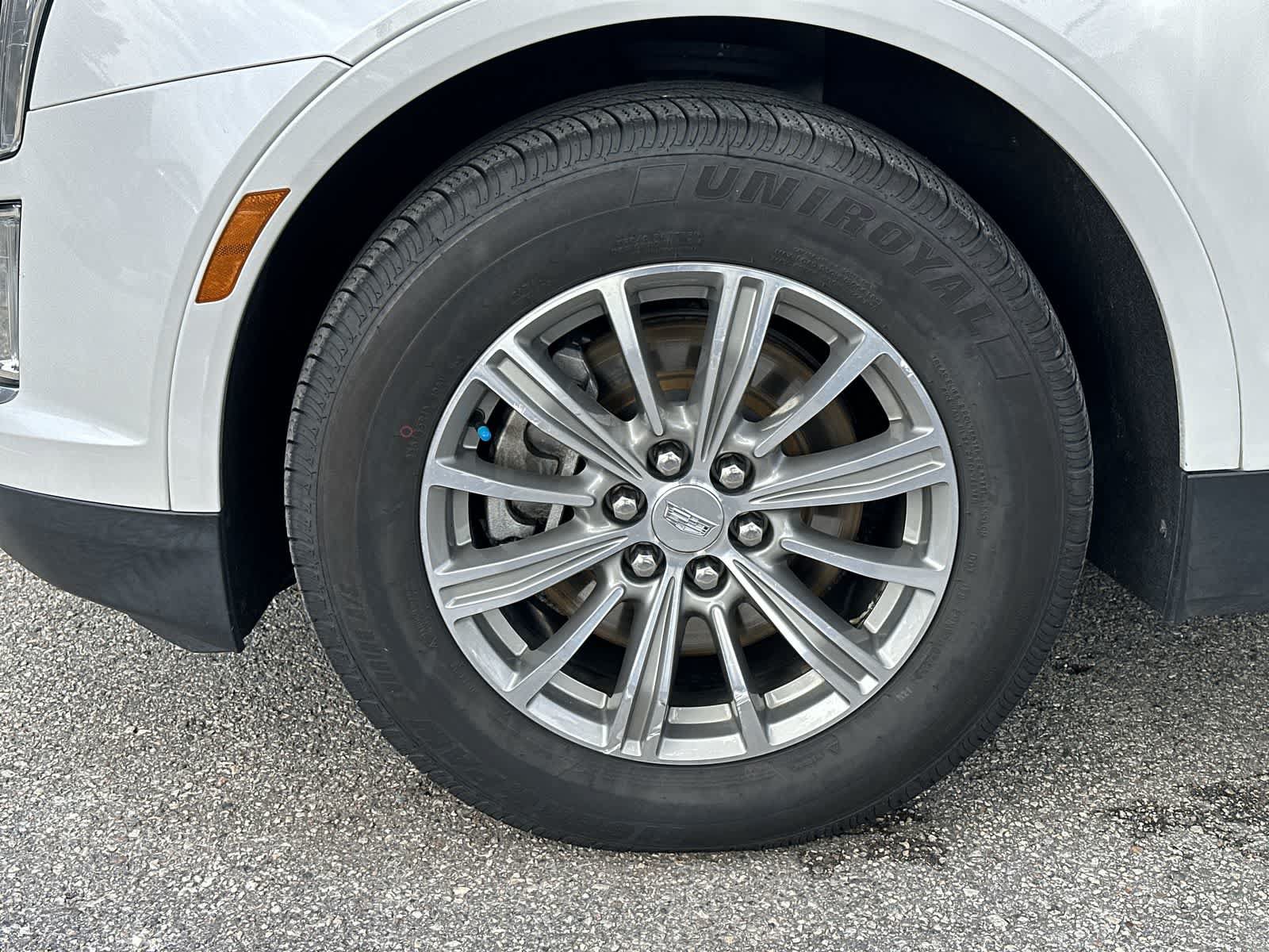 Used 2017 Cadillac XT5 Luxury FWD image 13