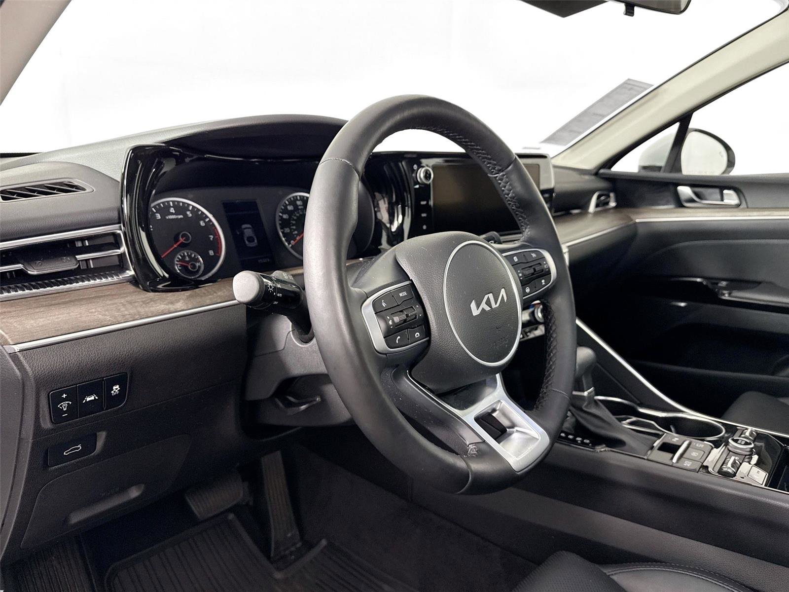 Used 2023 Kia K5 EX w/ EX Premium Package image 13