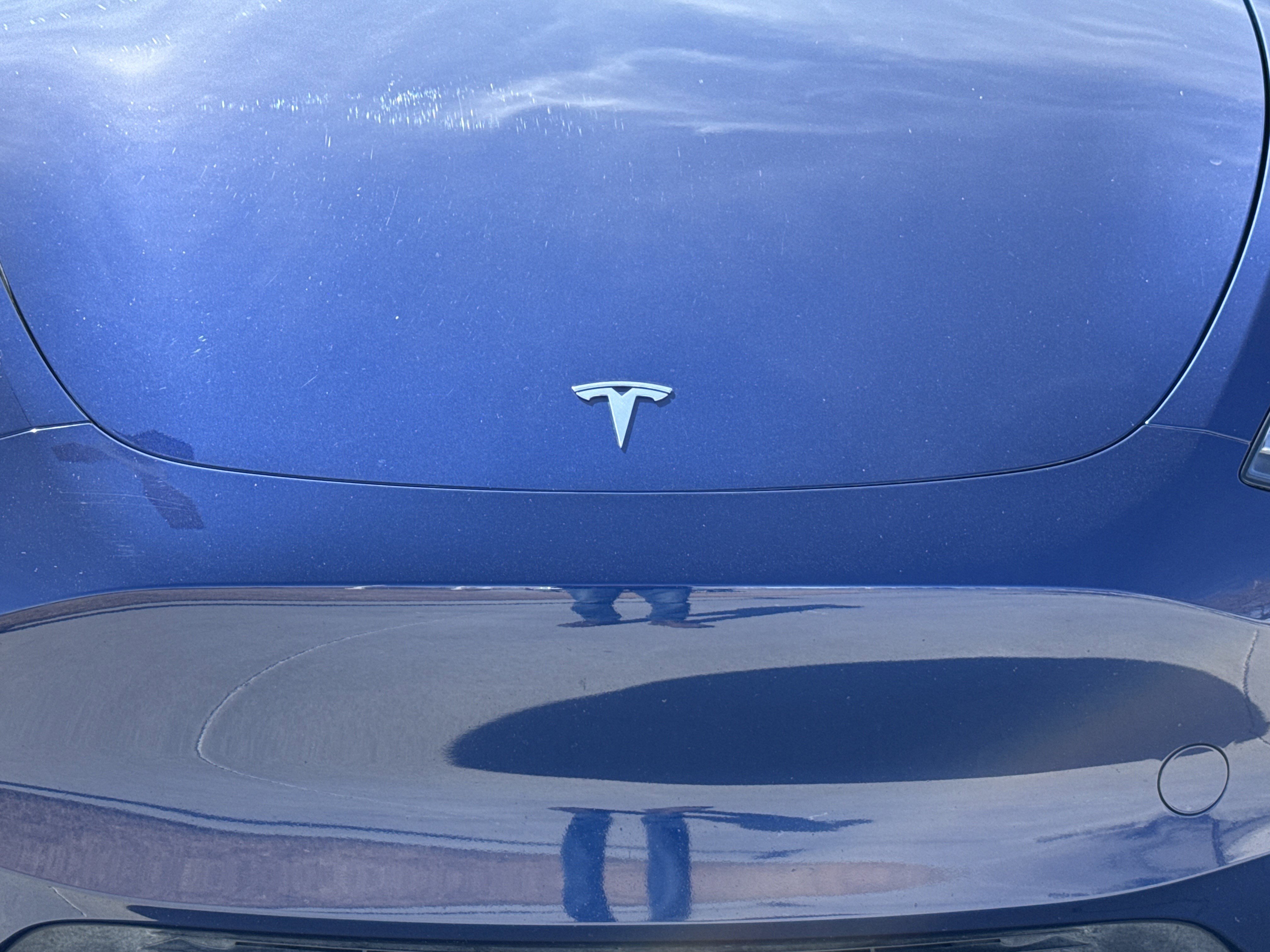 Used 2025 Tesla Model Y Performance image 9