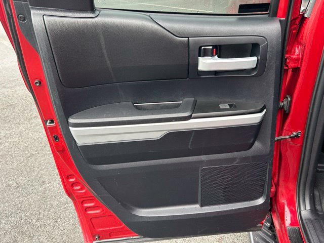 Used 2016 Toyota Tundra SR5 AWD/4WD image 30