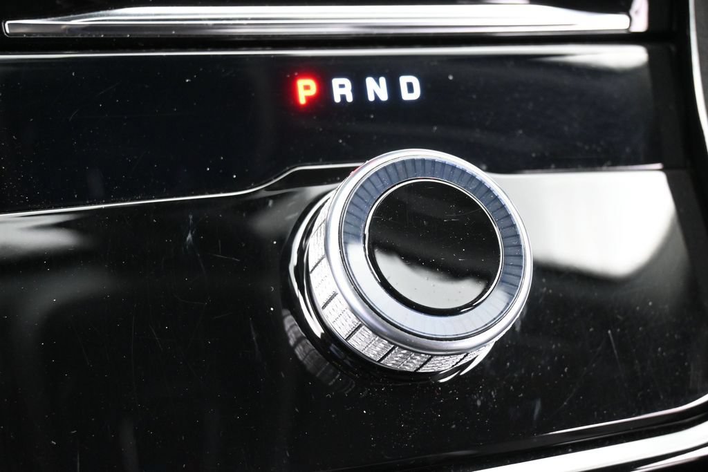Used 2022 Jeep Grand Cherokee L Limited RWD image 24