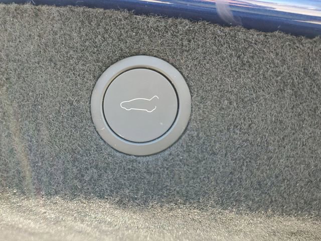 Used 2025 Tesla Model 3 Long Range image 9