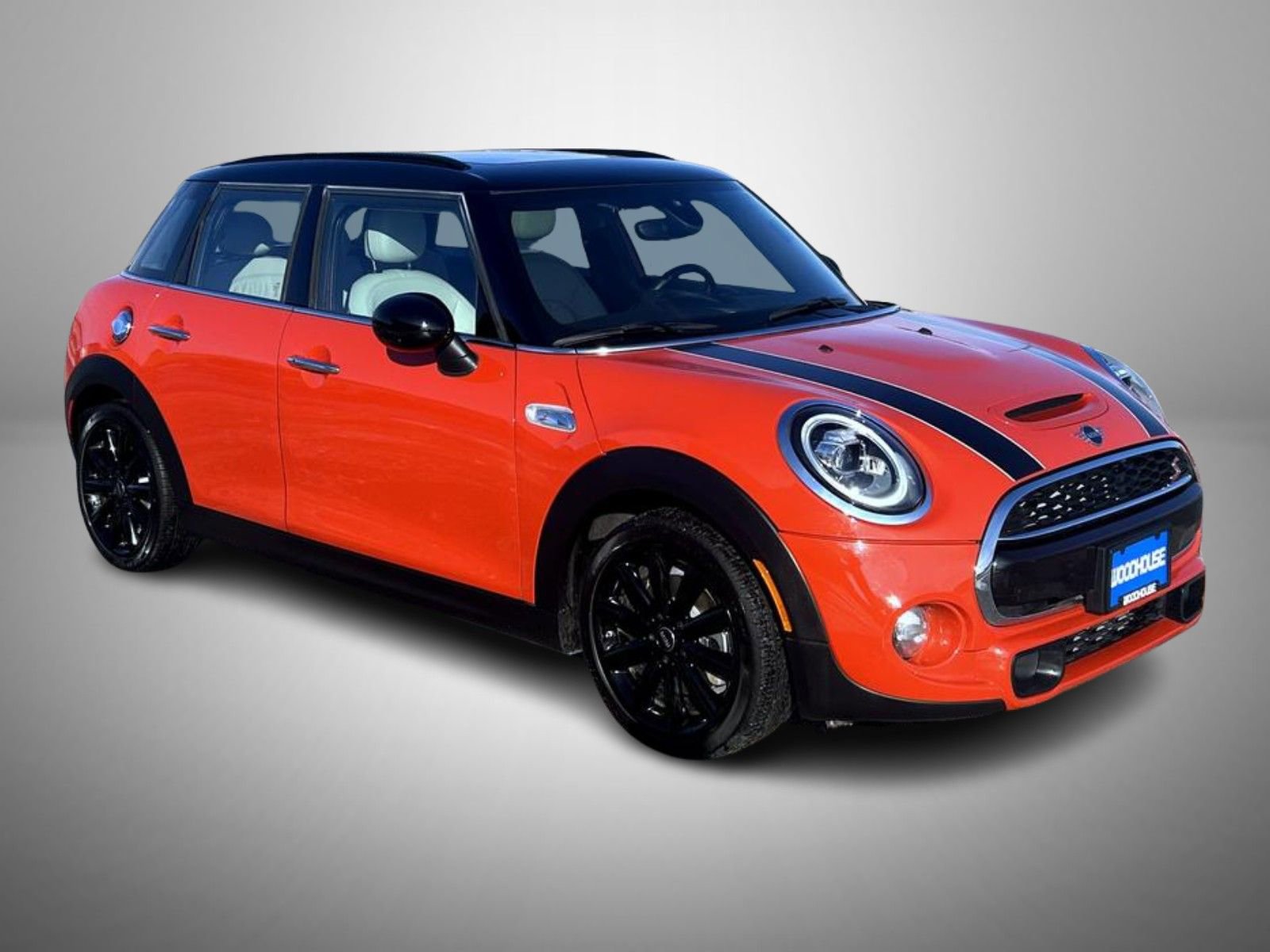 Used 2019 MINI Cooper S w/ Signature Upholstery Package image 3