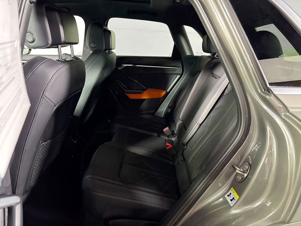 Used 2019 Audi Q3 2.0T Premium Plus w/ Premium Plus Package image 21