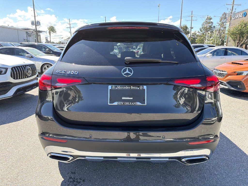 Used 2026 Mercedes-Benz GLC 300 image 6