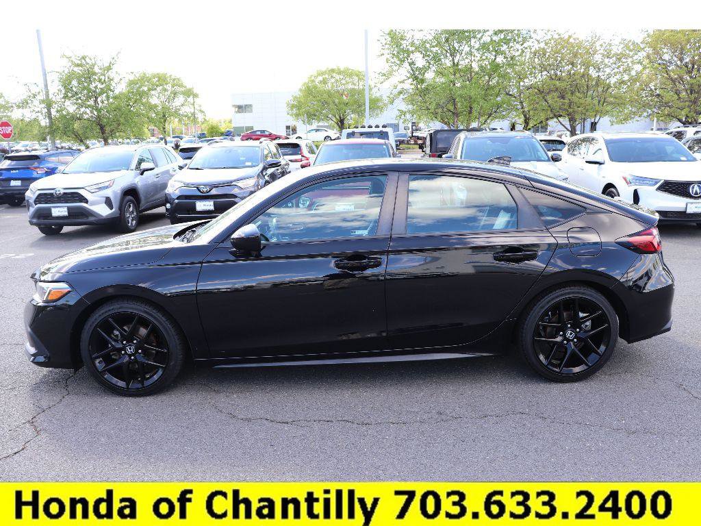 Used 2022 Honda Civic Sport image 4