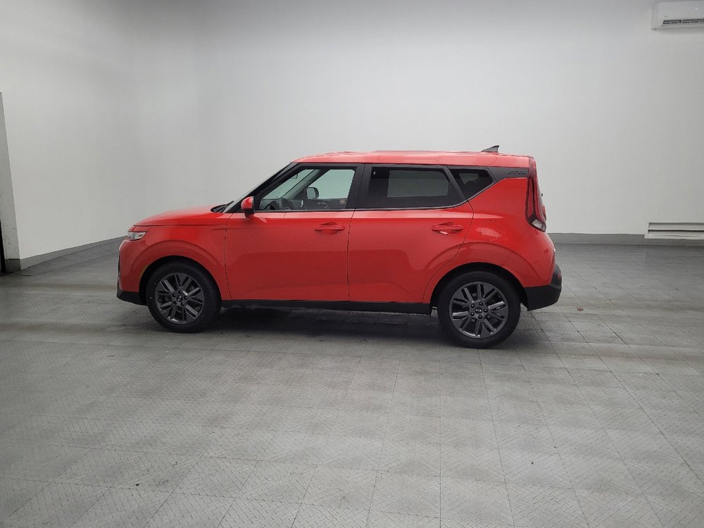 Used 2021 Kia Soul S image 3
