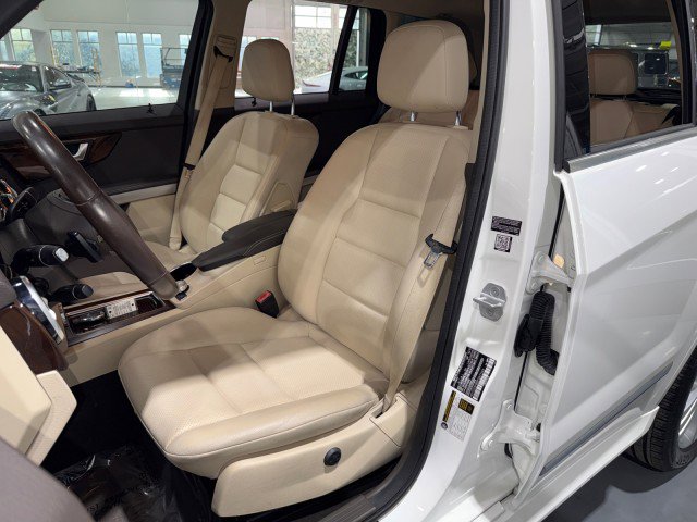 Used 2015 Mercedes-Benz GLK 350 2WD image 8