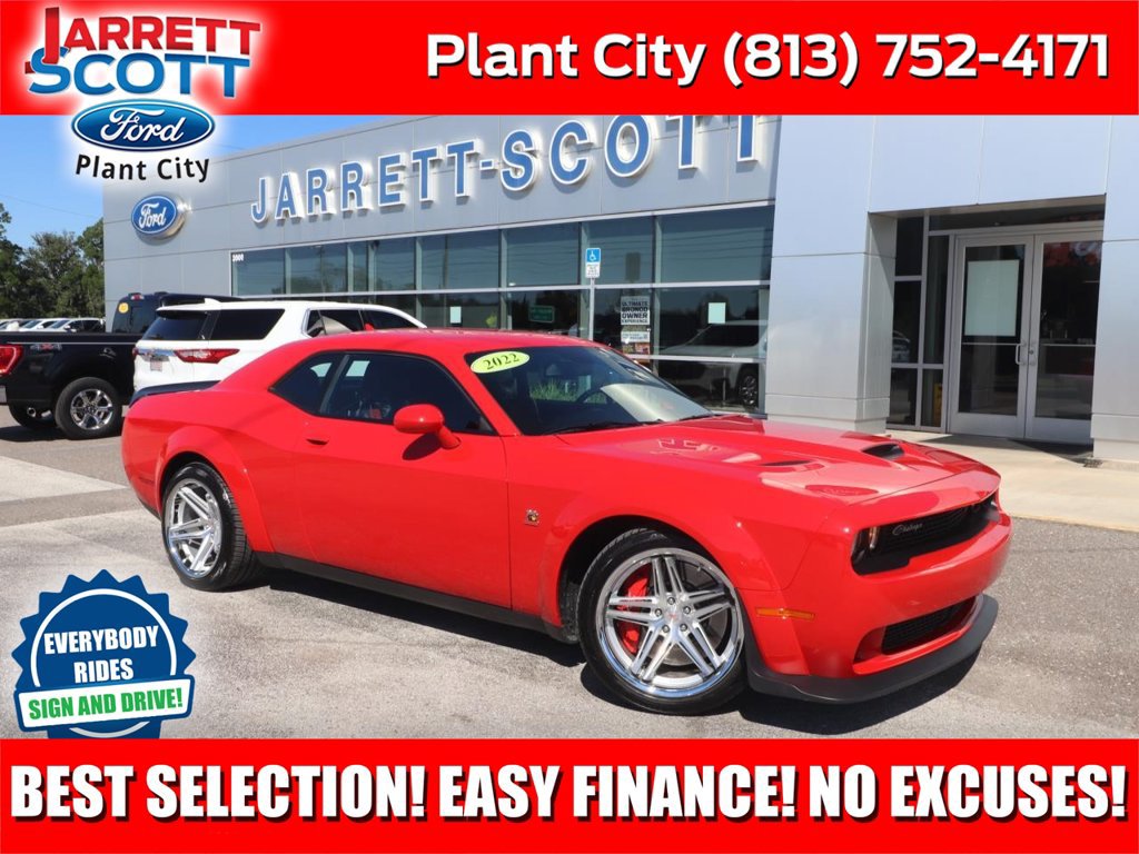 Used 2022 Dodge Challenger R/T Scat Pack RWD image 1