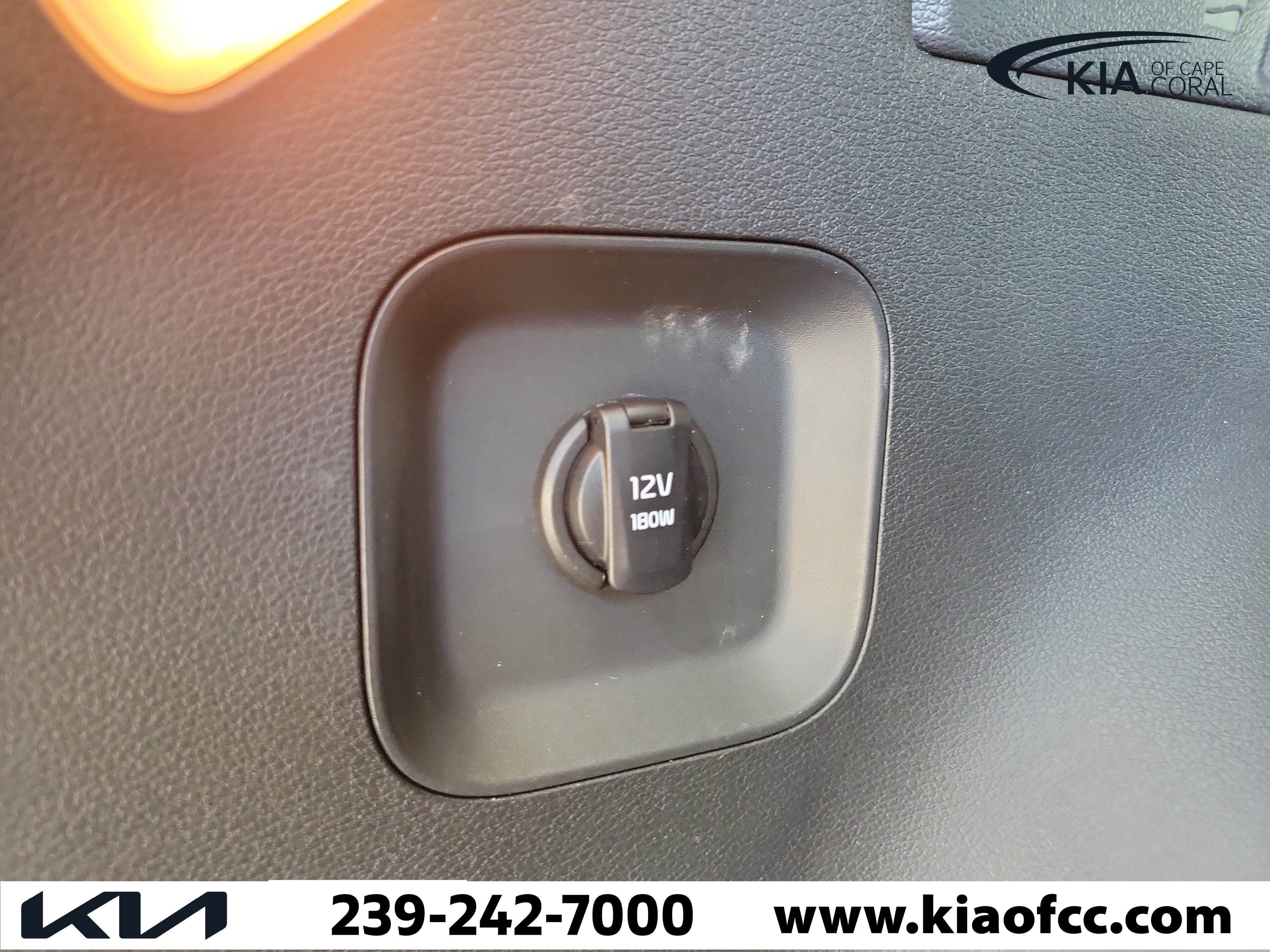 Certified 2024 Kia Sportage LX FWD image 11