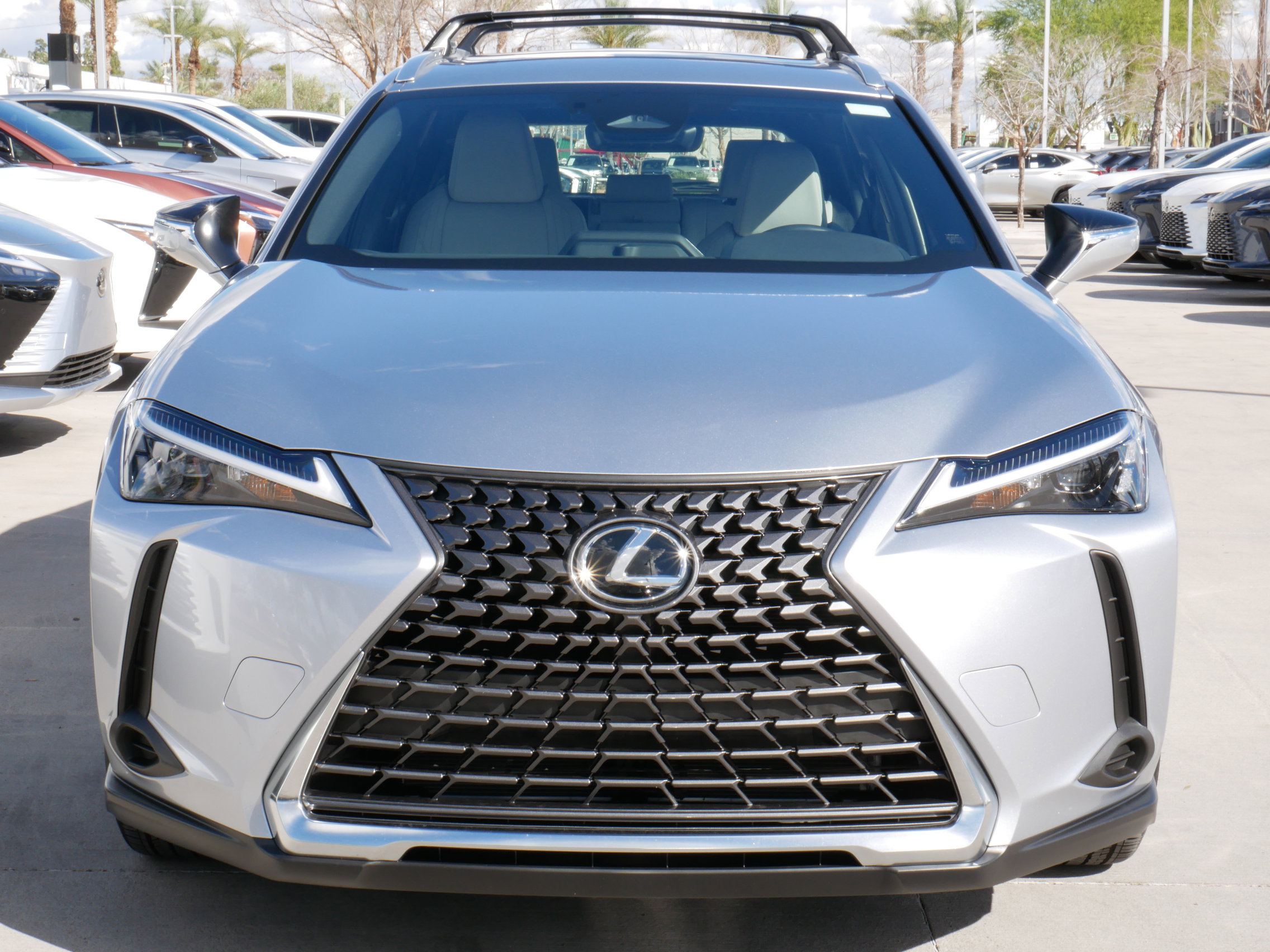 Used 2025 Lexus UX 300h FWD w/ Accessory Package (Z2) image 19