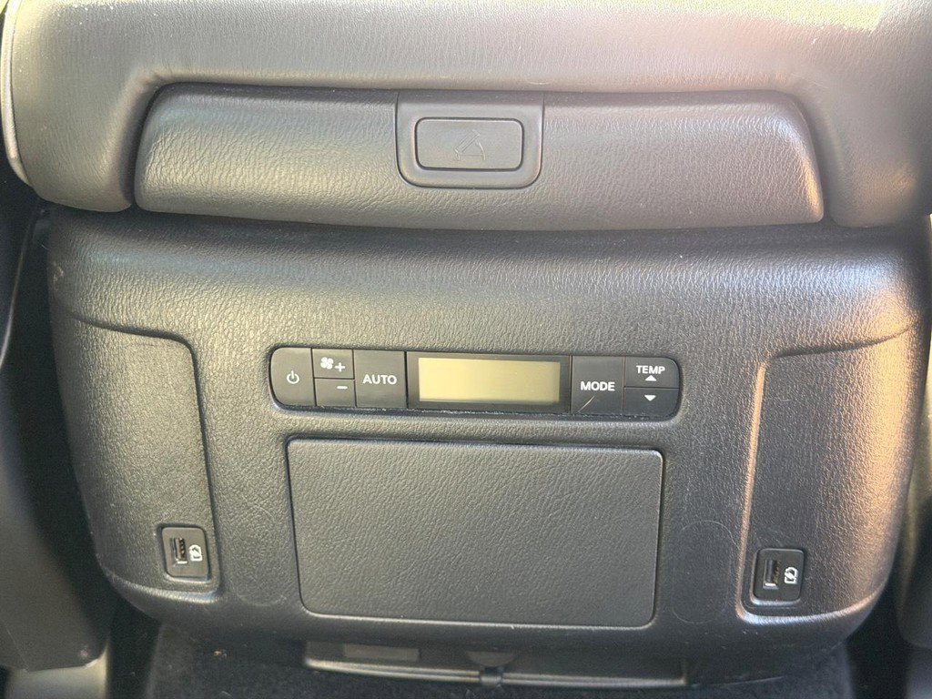 Used 2022 INFINITI QX80 Luxe w/ All-Season Package AWD/4WD image 16