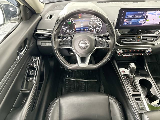 Used 2024 Nissan Altima 2.5 SR w/ SR Premium Package AWD/4WD image 11