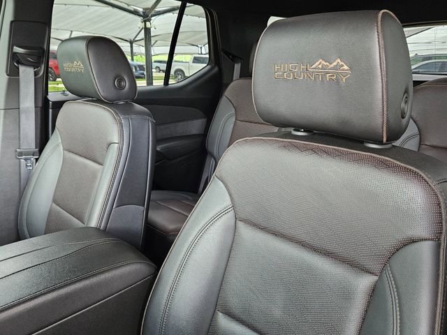 Used 2023 Chevrolet Traverse High Country image 9