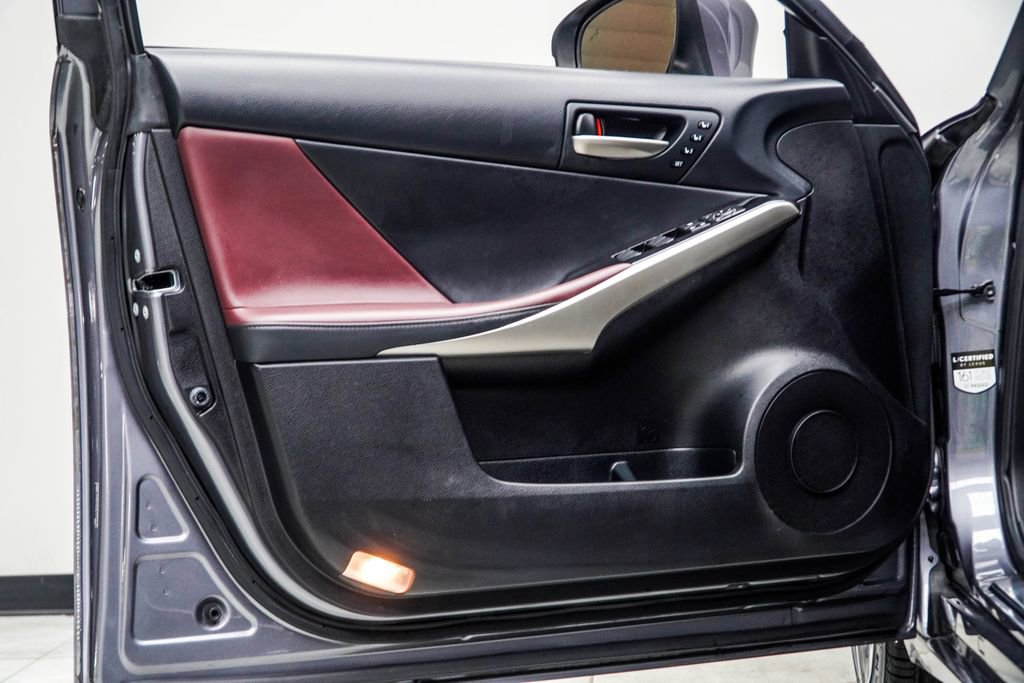Used 2020 Lexus IS 300 w/ Premium Package image 31
