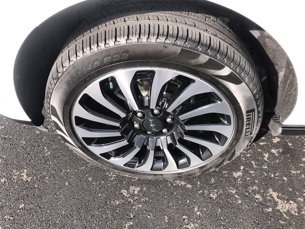 Used 2024 Lincoln Navigator L Black Label image 10