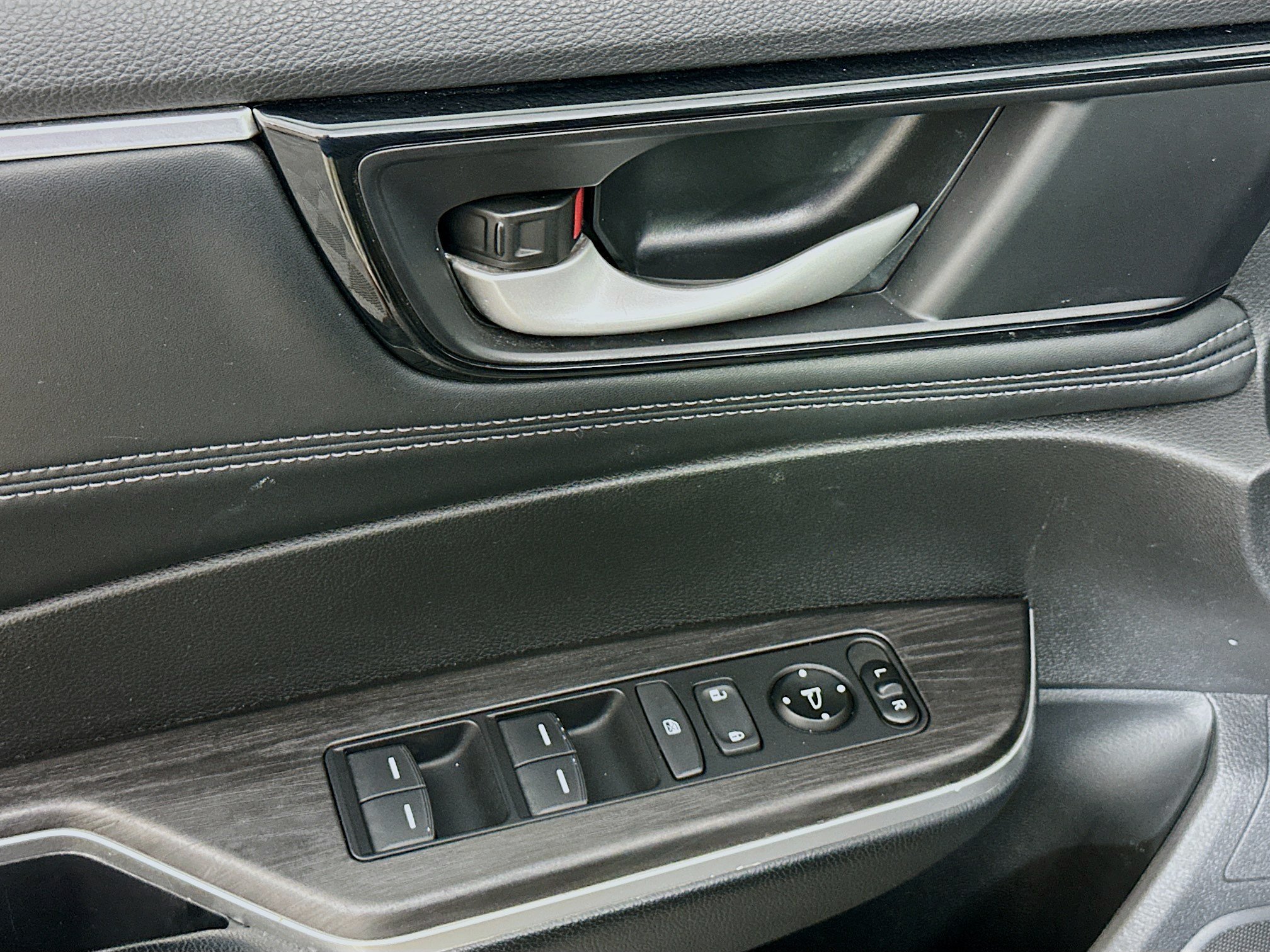 Used 2019 Honda Clarity Plug-In Hybrid image 15