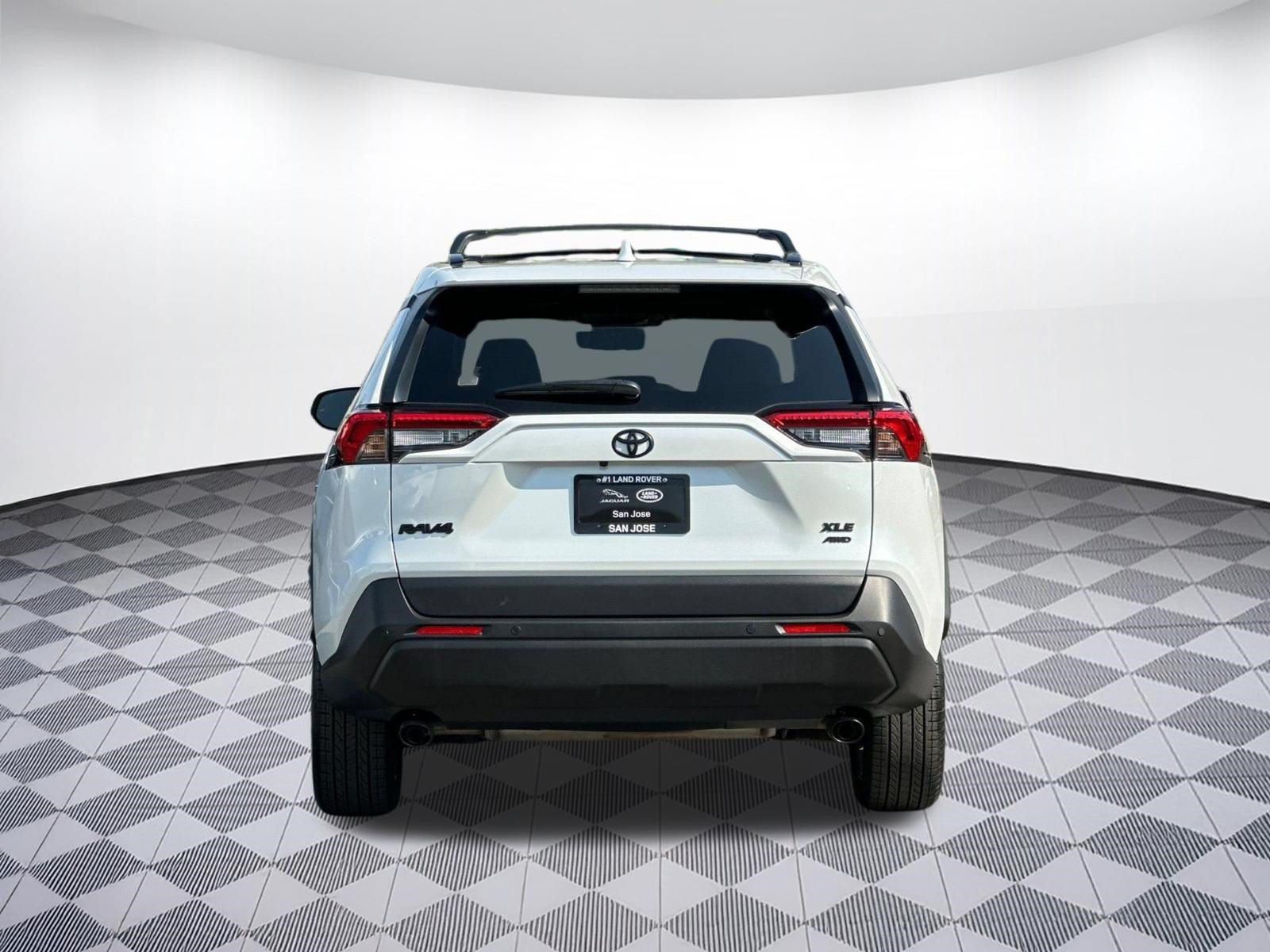 Used 2025 Toyota RAV4 XLE Premium w/ Weather Package AWD/4WD image 10