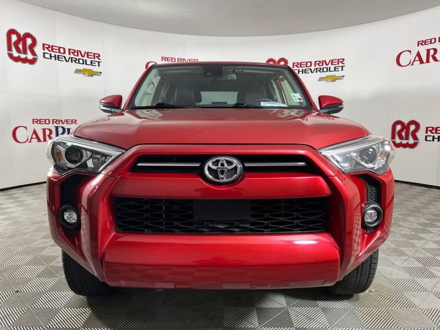 Used 2022 Toyota 4Runner SR5 Premium w/ Moonroof Package RWD image 2