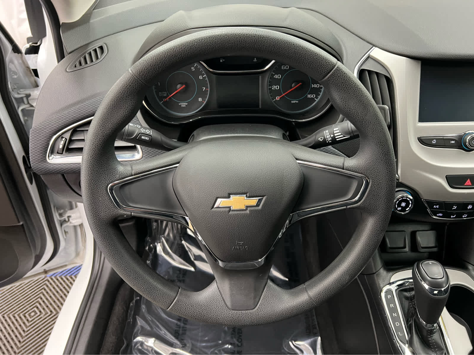 Used 2018 Chevrolet Cruze LS image 16