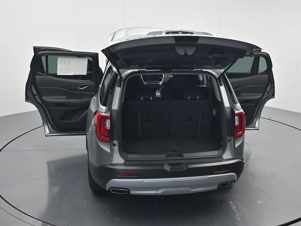 Used 2023 GMC Acadia SLE FWD image 46