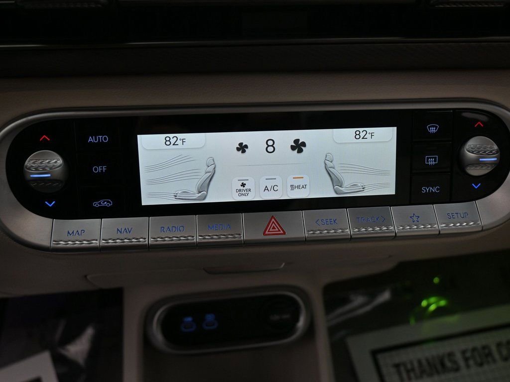 Used 2024 Genesis GV60 RWD image 16