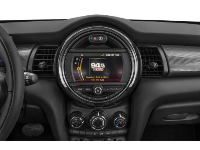Used 2021 MINI Cooper 2-Door Hardtop w/ Premium Package FWD image 10